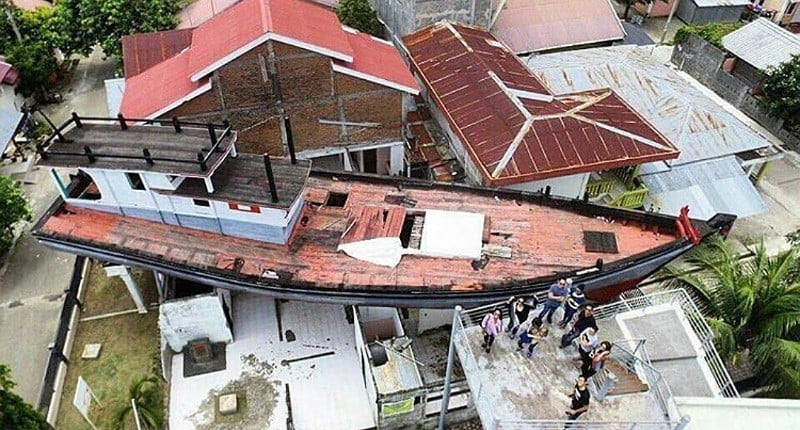 Home kapal di atas rumah